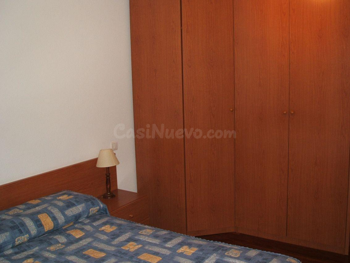 ¡Oportunidad Única en Medina de Pomar! Piso con Terraza y Pi - foto 4