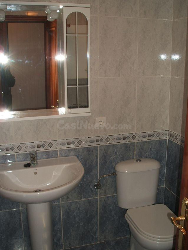 ¡Oportunidad Única en Medina de Pomar! Piso con Terraza y Pi - foto 5