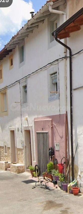Encantadora Casa en Valle de Tobalina con Terreno y Vistas E - foto 2
