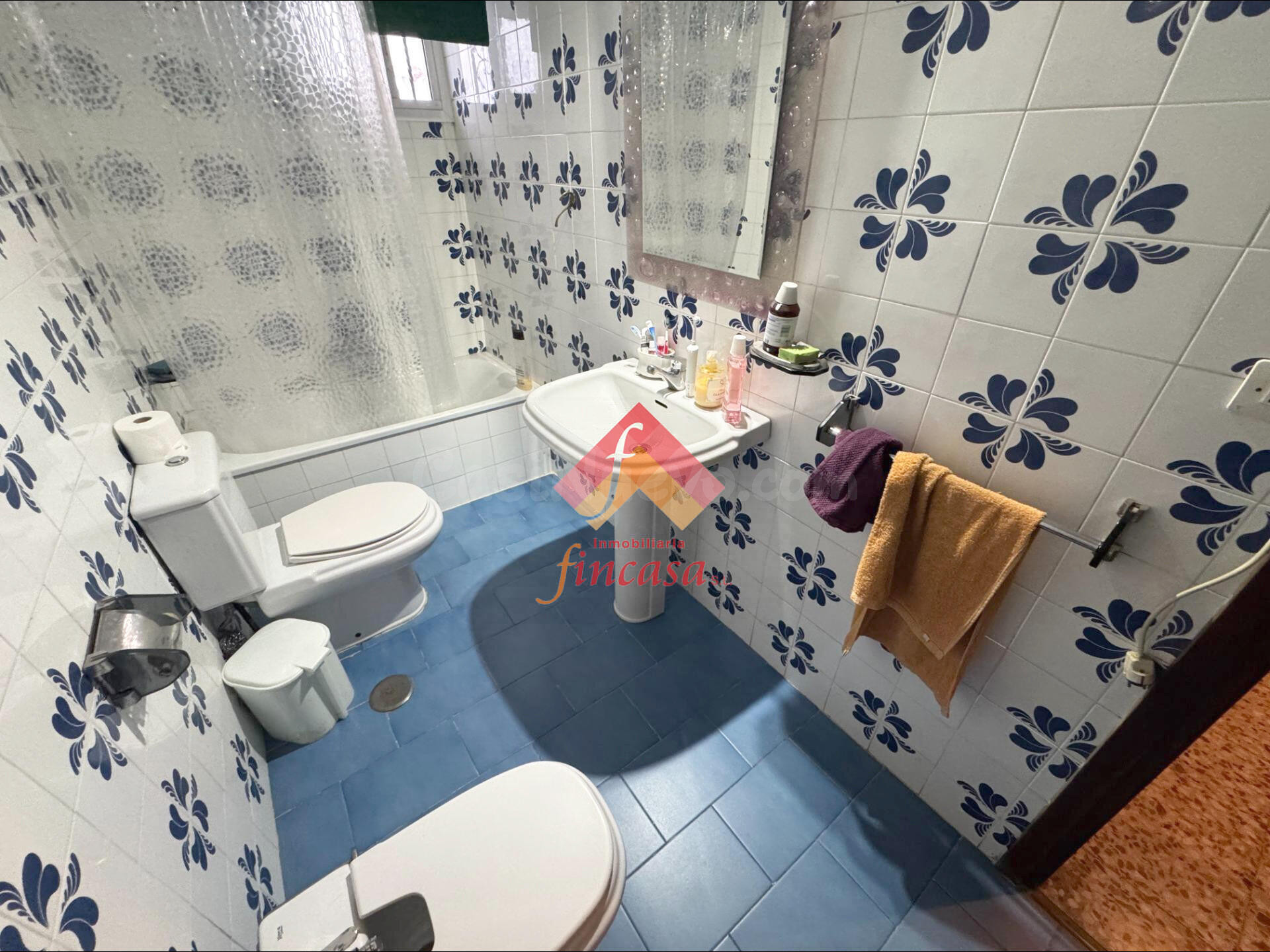 ¡¡ REBAJADA DE PRECIO !! CASA EN PLENO CENTRO CON COCHERA - foto 5