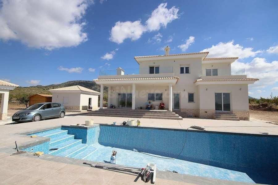 Villa 4 habitaciones 220m² en venta - Comunidad valenciana