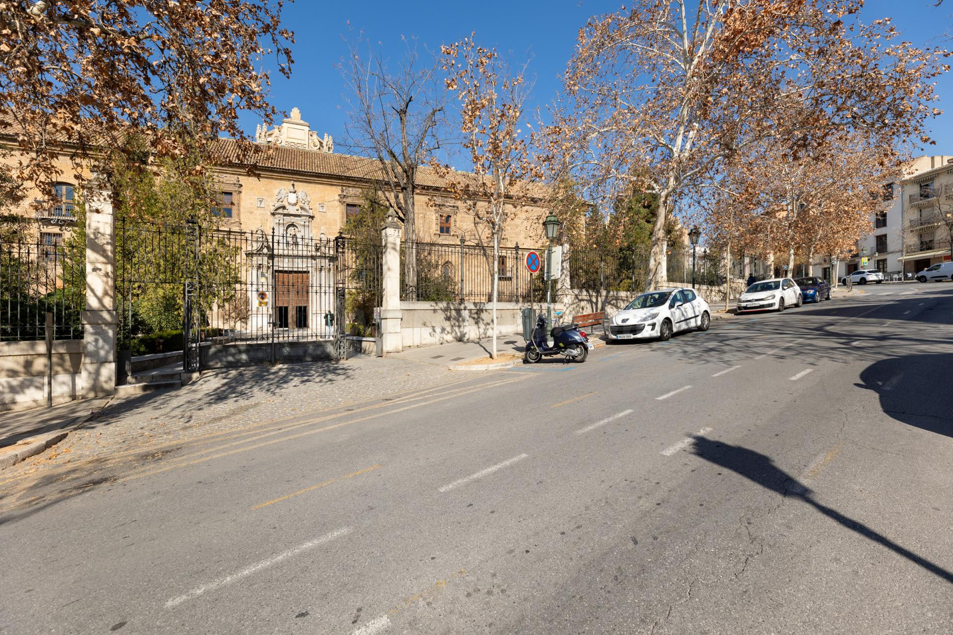 ☀️ Luz, balcón y ubicación: una oportunidad única en Acera de San Ildefonso