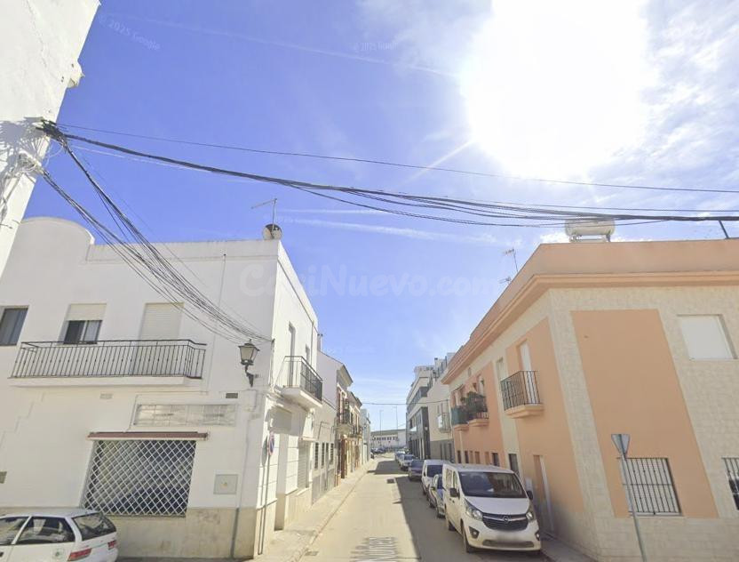 VIVIENDA EN LEPE