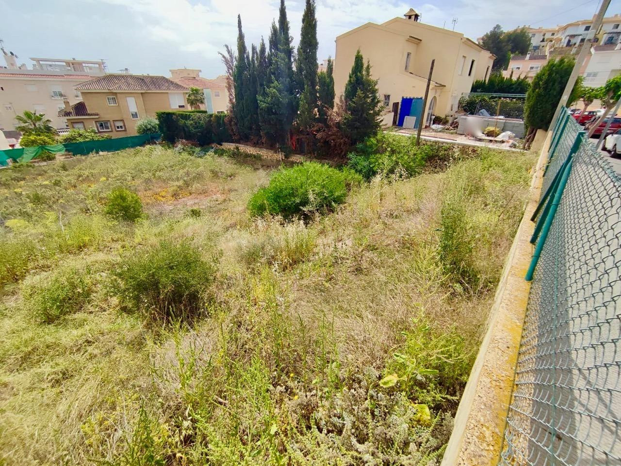 TERRENO URBANO EN LA NUCÍA – BARRANCO HONDO, 1.210 M2 CERCA  - foto 3