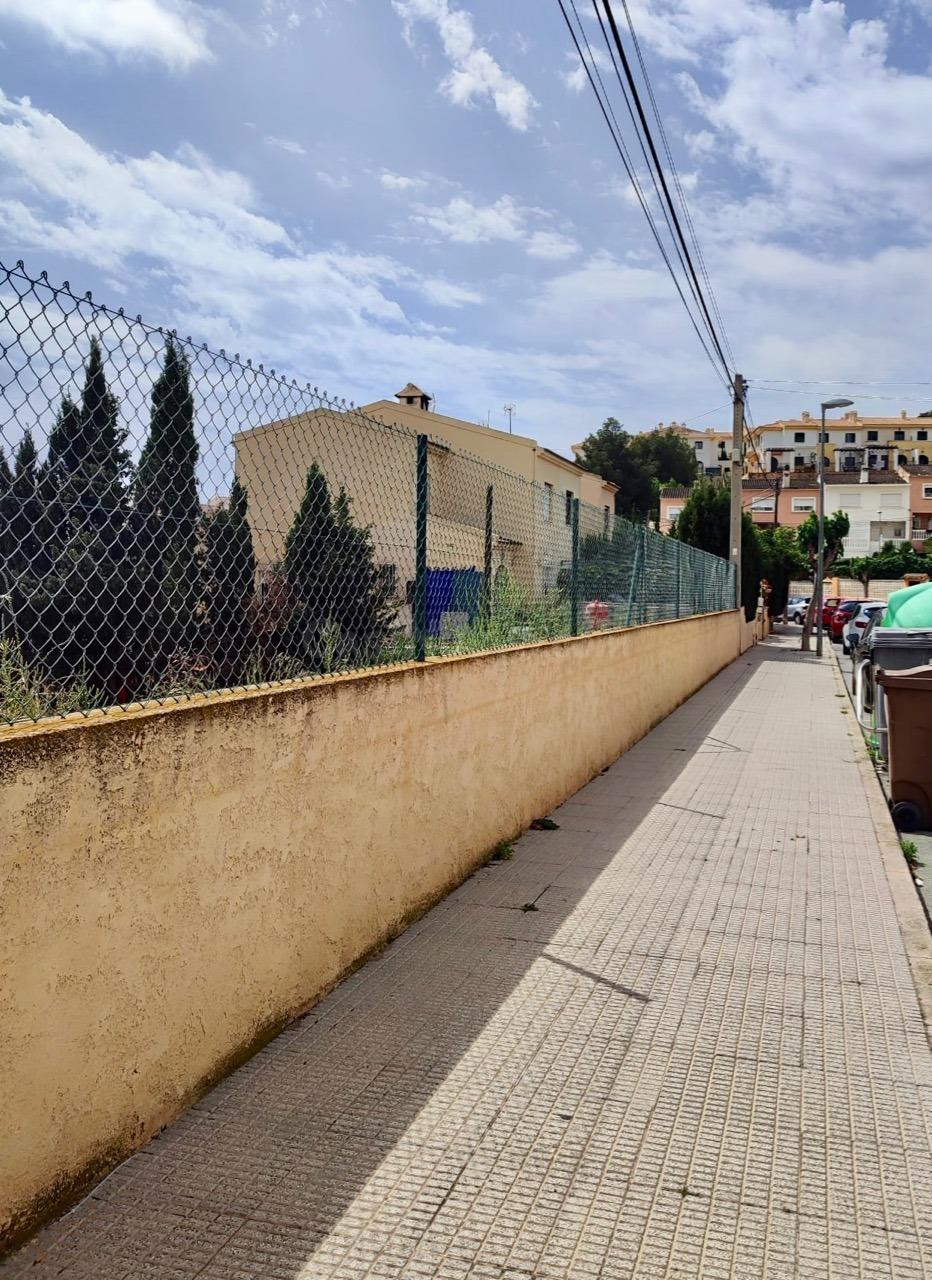 TERRENO URBANO EN LA NUCÍA – BARRANCO HONDO, 1.210 M2 CERCA  - foto 4