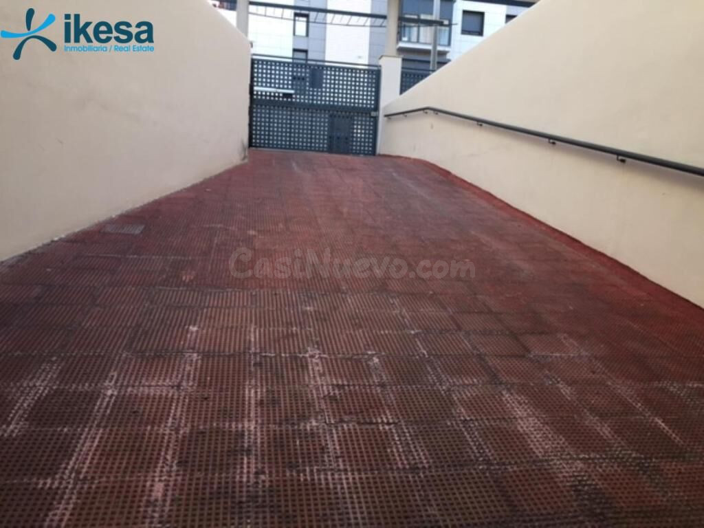 VENTA DE PLAZA DE GARAJE DE MOTOCICLETA EN PESCADERÍA, HUELV - foto 2