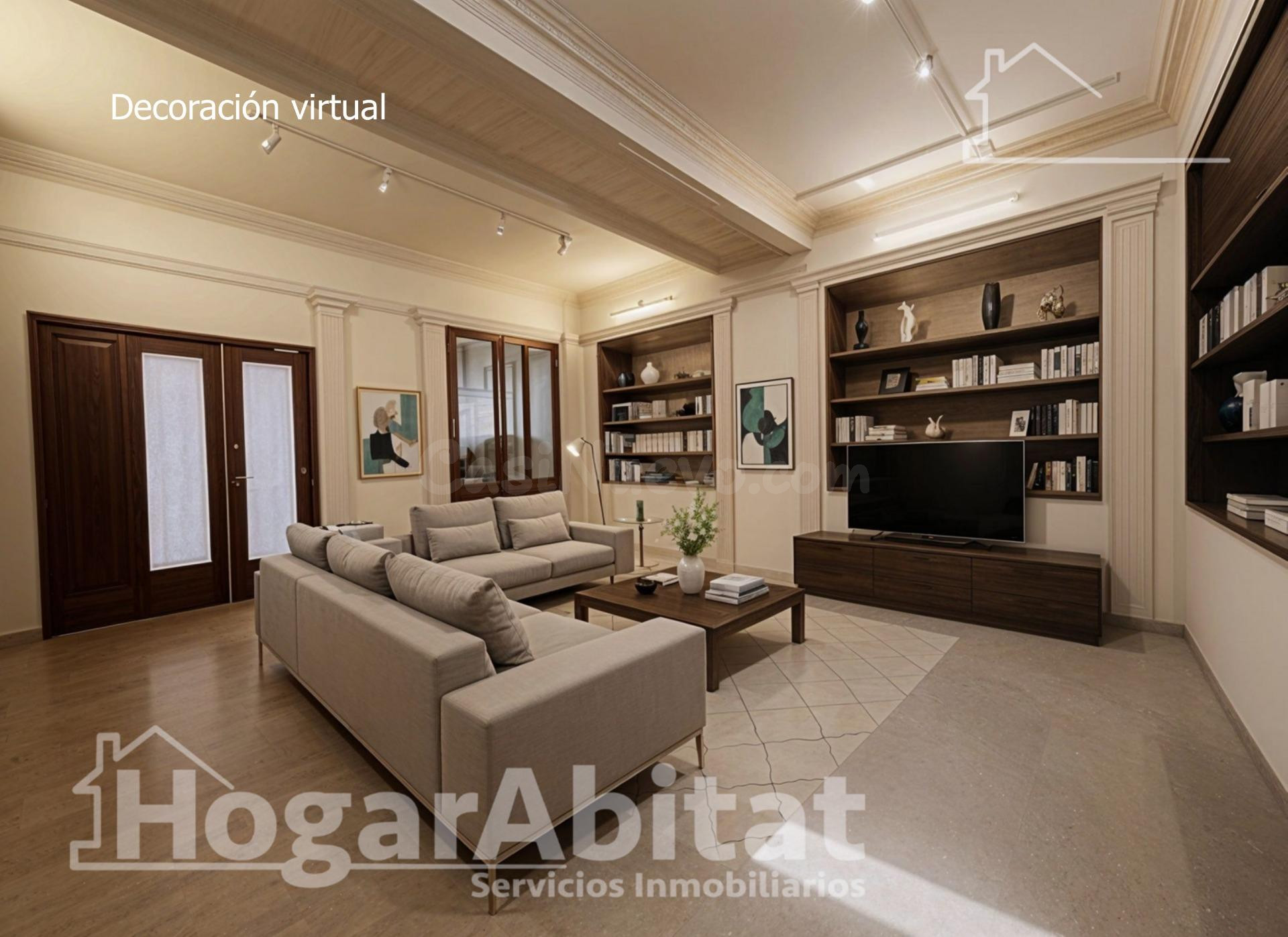 ESPACIOSA CASA CON LOCAL COMERCIAL Y GARAJE EN EL CENTRO