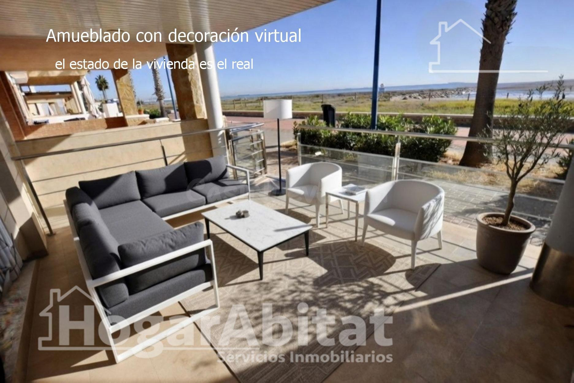 ¡VISTAS AL MAR! PRECIOSO PISO CON DOS TERRAZAS EN LA PRIMERA LINEA DE LA PLAYA