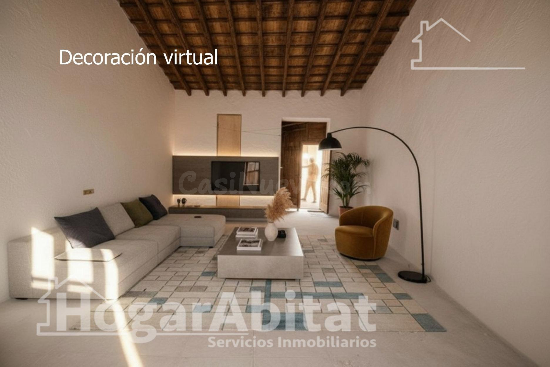 AMPLIA CASA CON DOS TERRAZAS PARA HACER EL HOGAR DE TUS SUEÑOS EN EL CENTRO