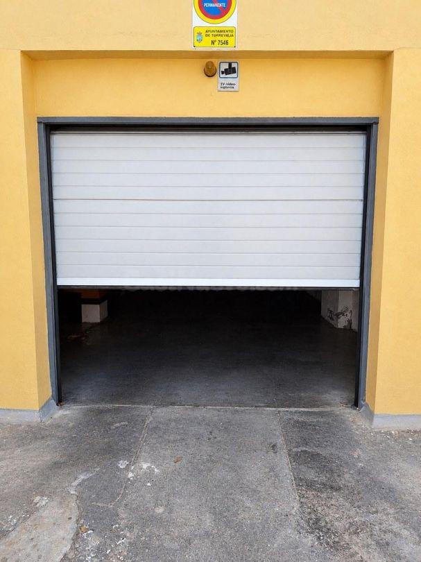Garaje 22m² en venta - Torre la mata