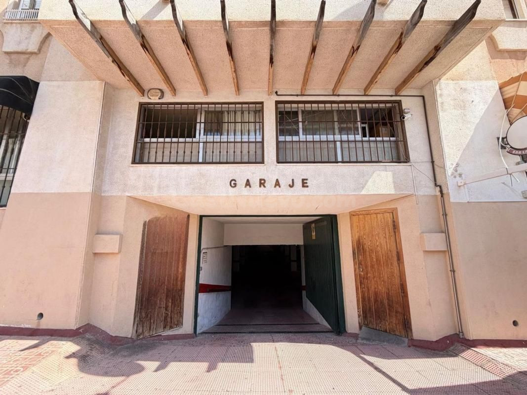 Local comercial 2800m² en venta - Estacion de autobuses
