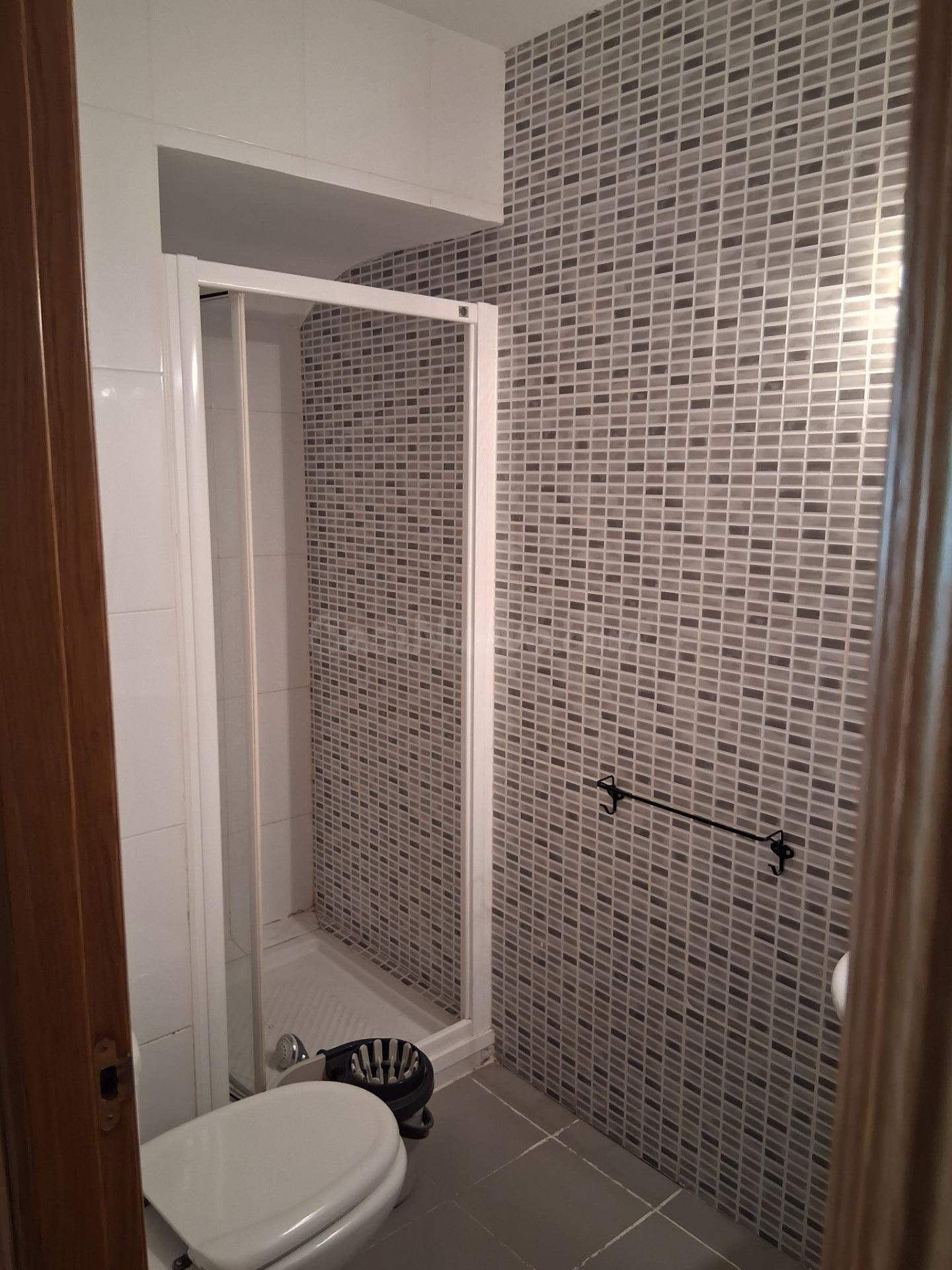SE VENDE MAGNIFICO ADOSADO EN LA FELIPA - foto 4