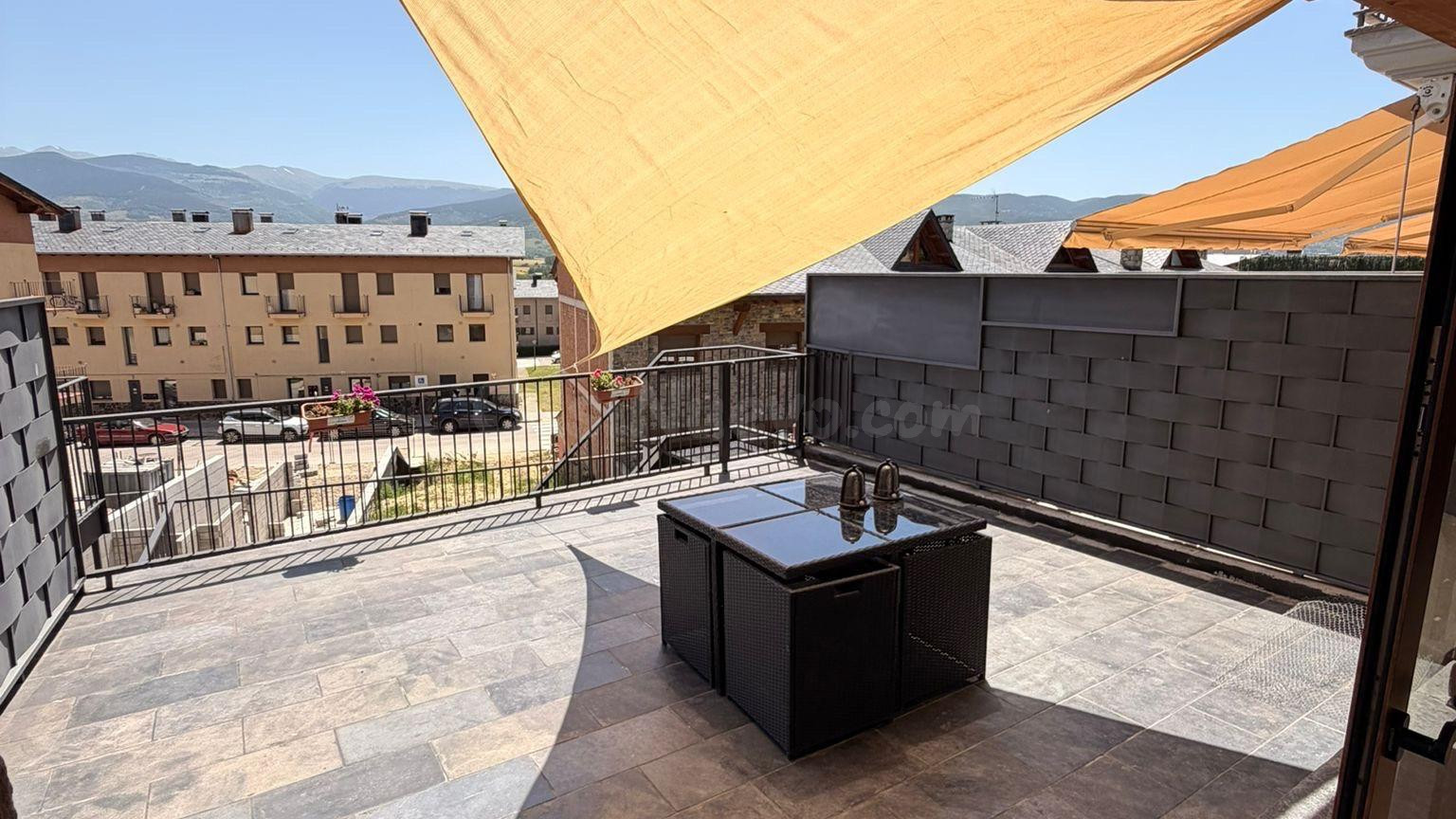 CASA DE OBRA NUEVA EN PUIGCERDÀ | ESPACIO, CONFORT Y EFICIEN - foto 5