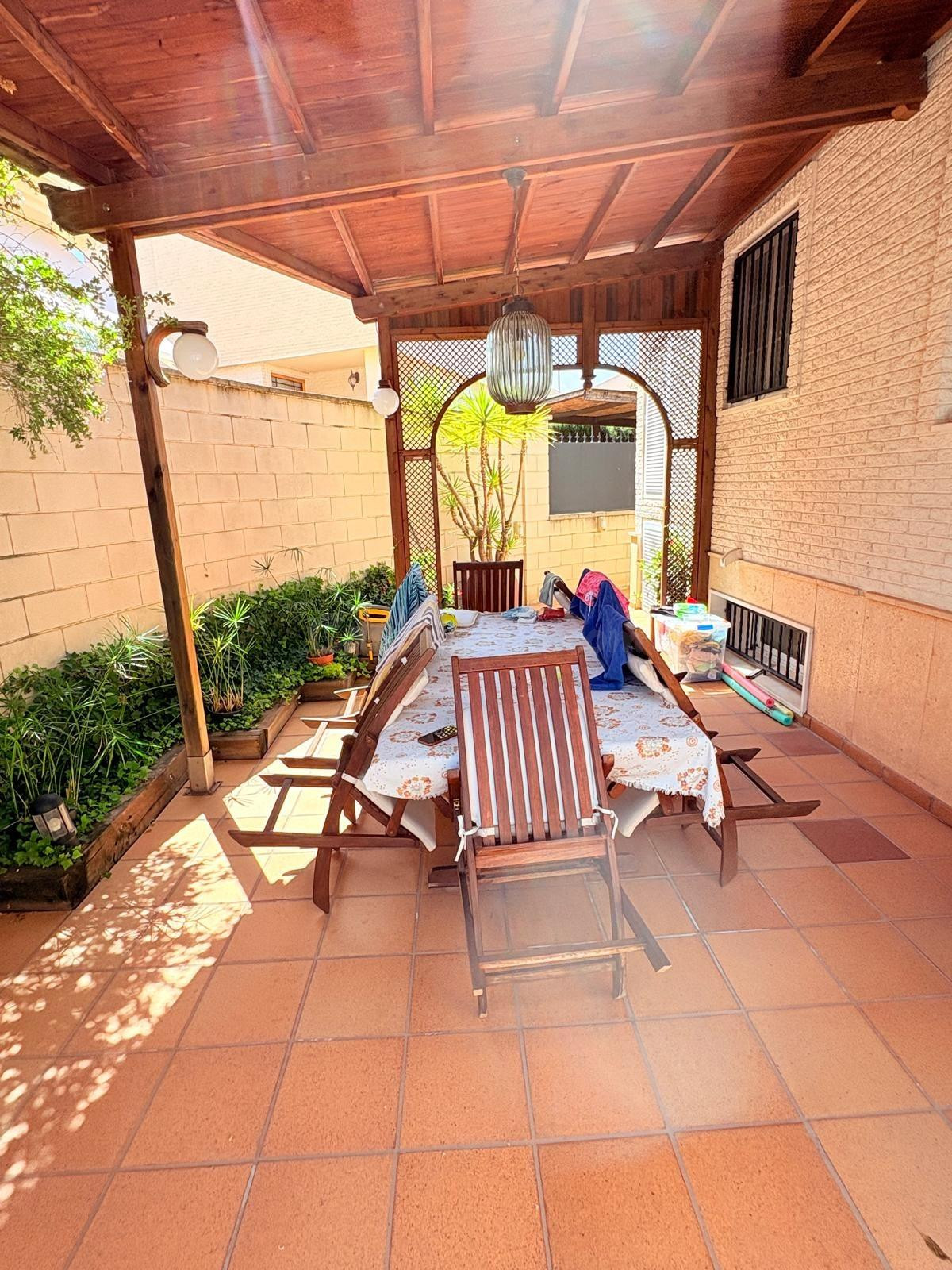 Espectacular Chalet en Petrer - Ideal para Familias - foto 3
