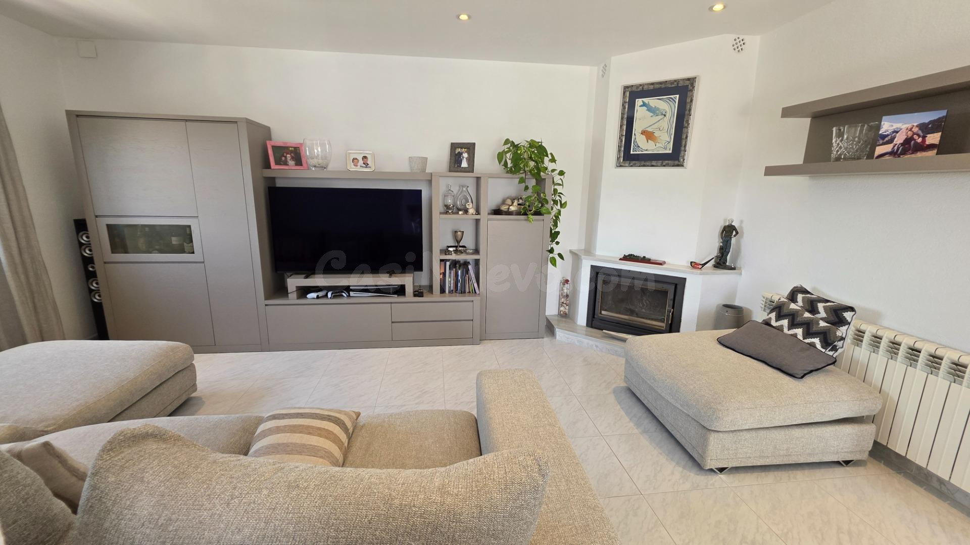 Villa con piscina privada en L'Escala: privacidad, luz y cal - foto 4