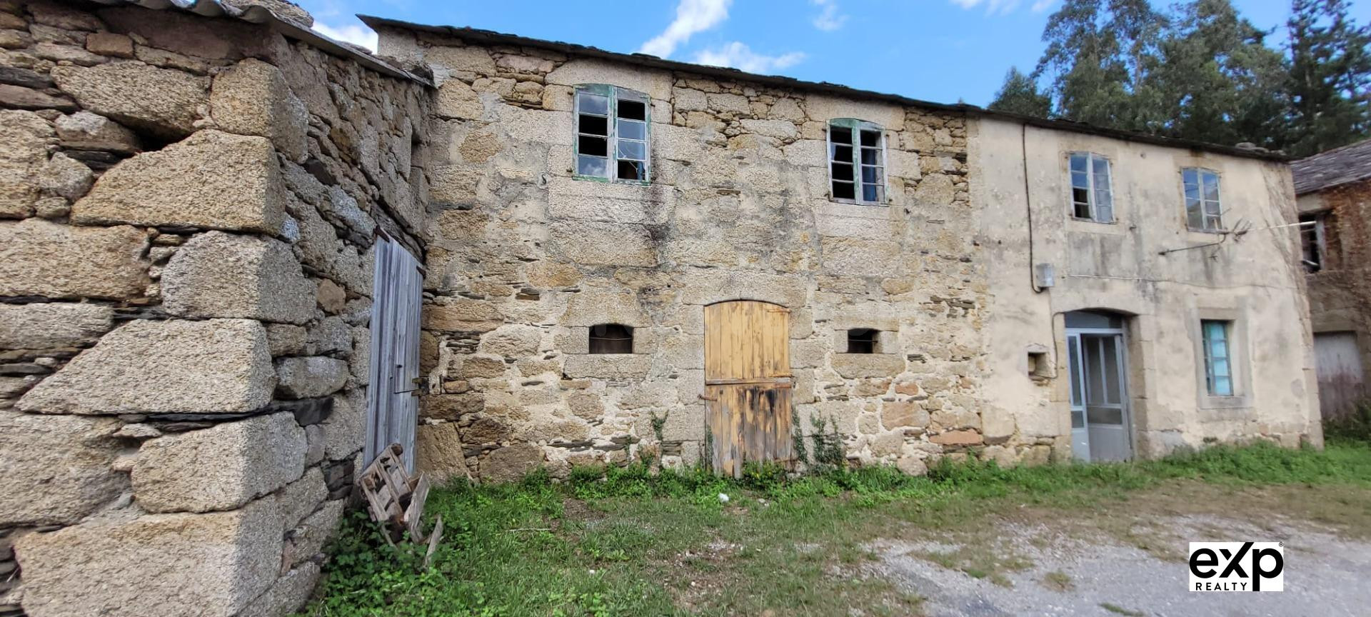 Casa de piedra con finca y espectaculares vistas en Oirán –  - foto 2