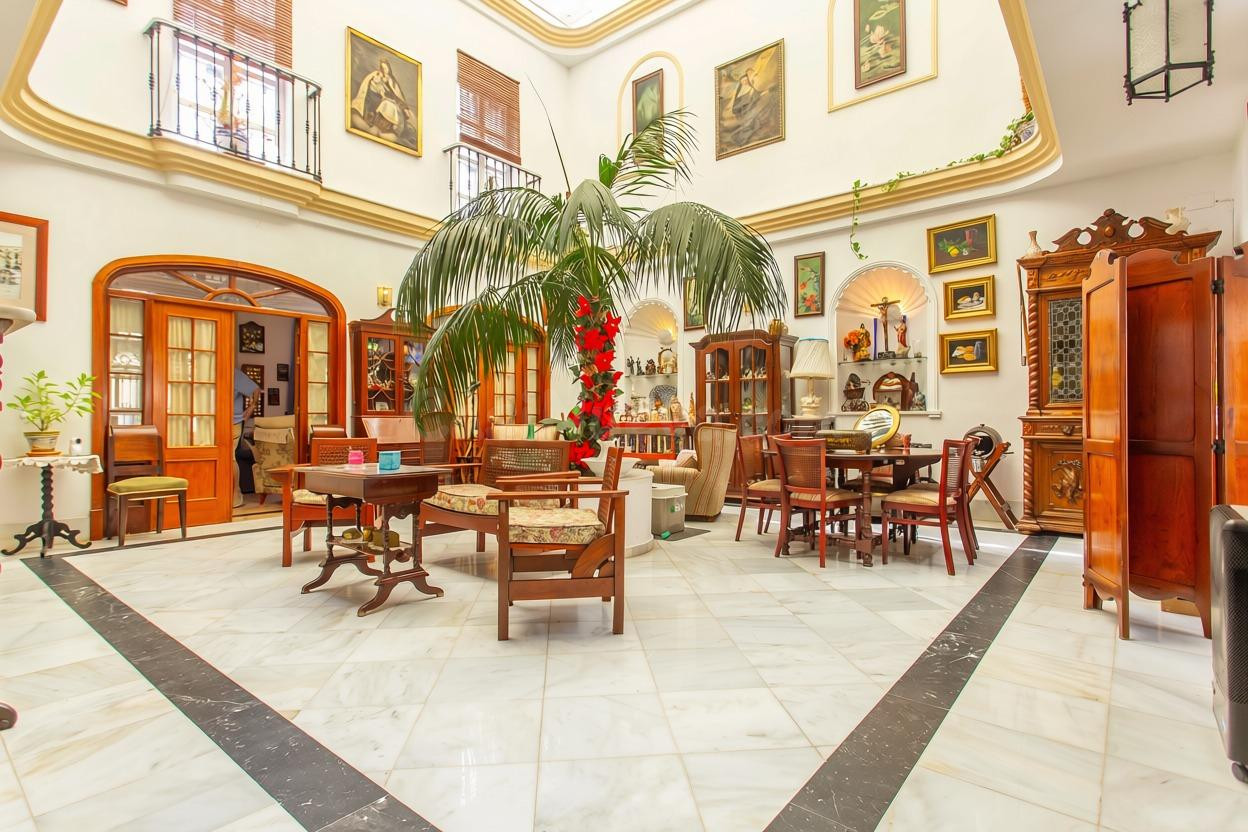 Exclusiva casa con jardín en el centro de El Puerto de Santa María