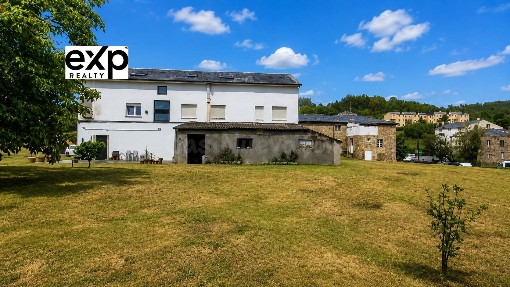 Amplio apartamento con gran terraza, garaje y finca privada  - foto 4