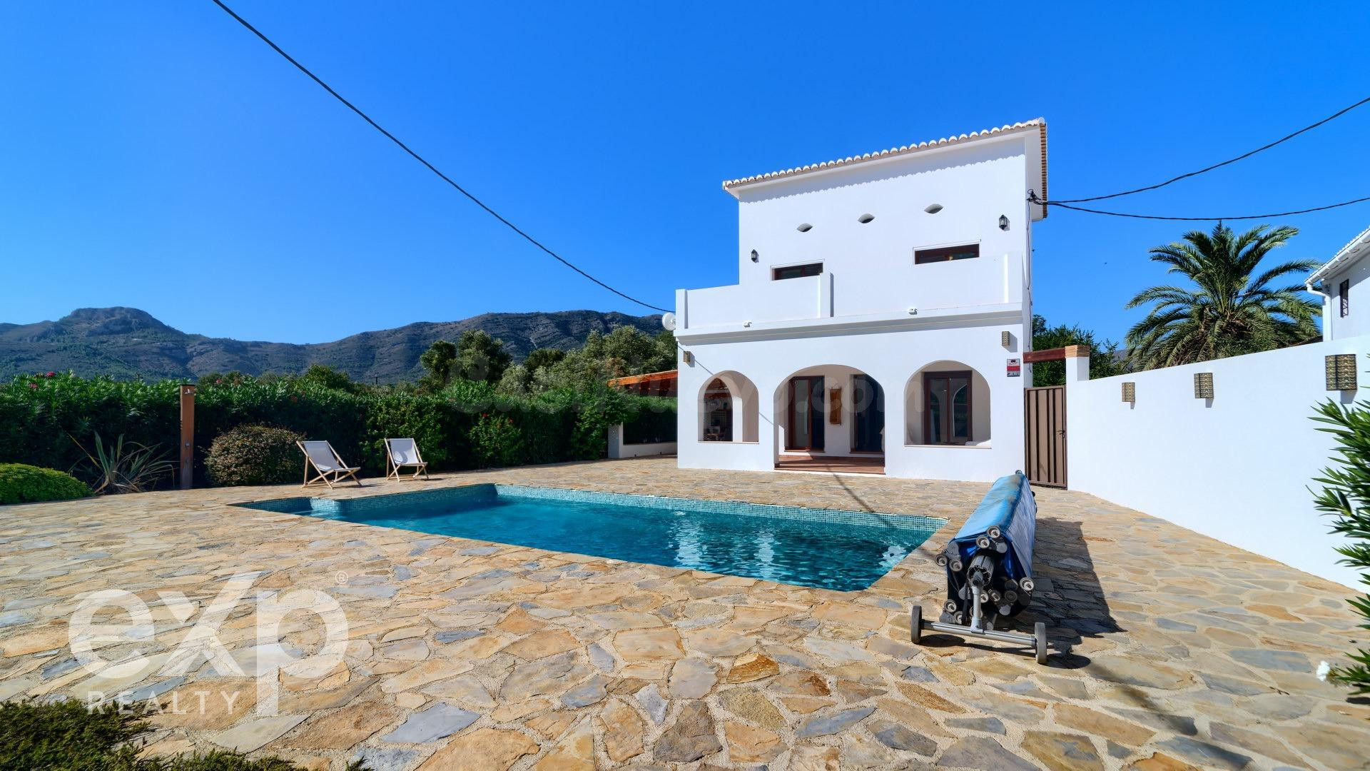 Casa mediterránea con carácter propio en Murla