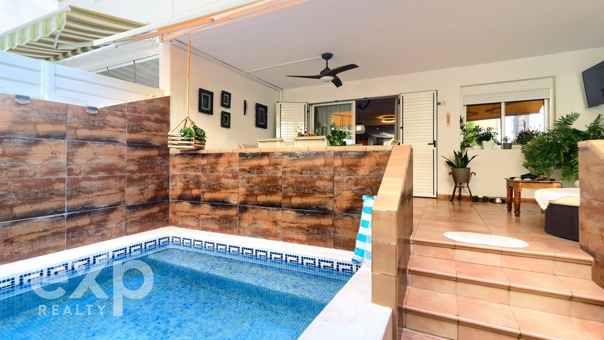 Chalet adosado a 200 metros de la playa de Almardà – entrar, instalarse y disfrutar