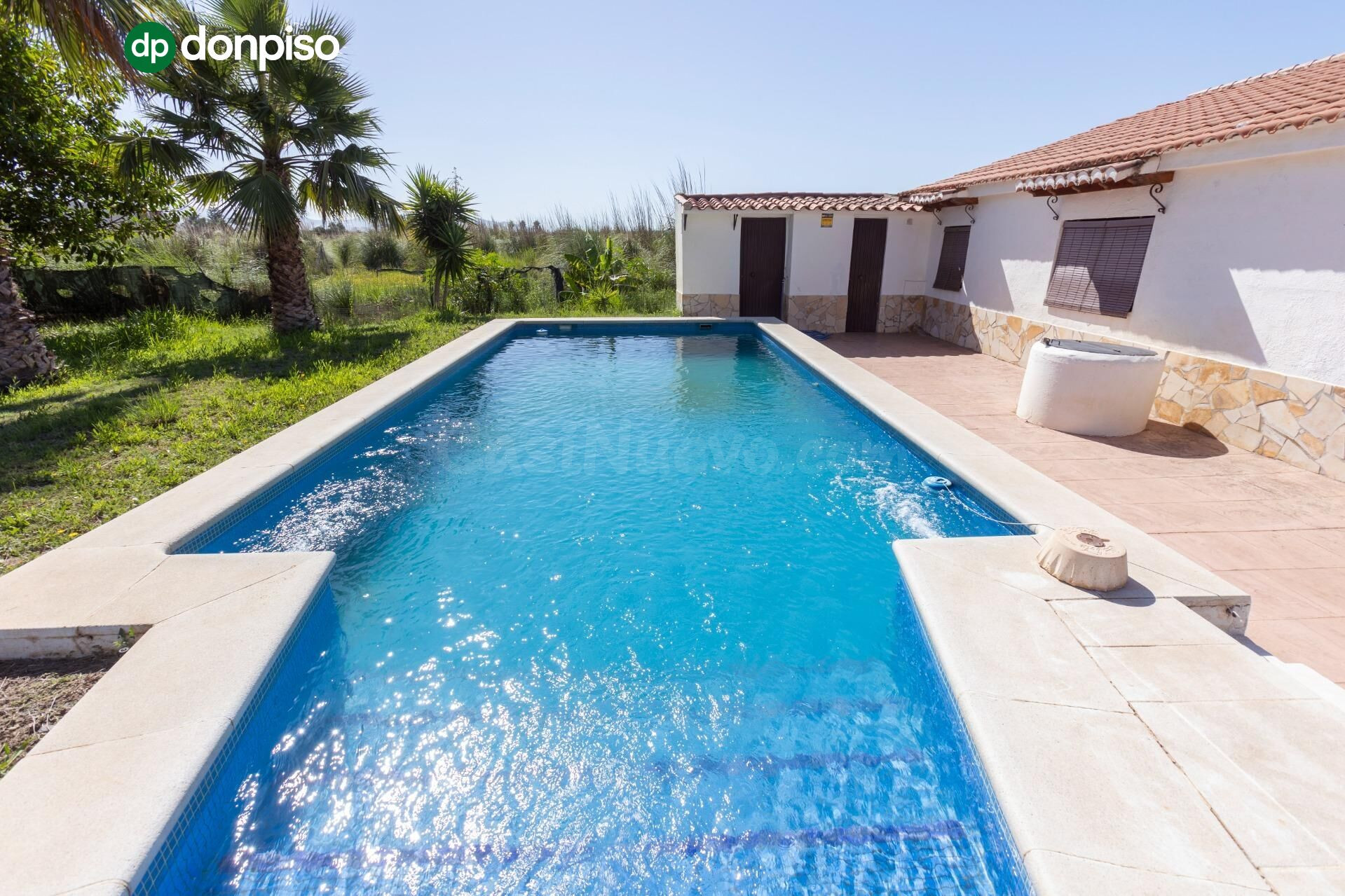 CASA CORTIJO EN MOTRIL. SITUADA A 2,5 KM DE LA PLAYA - foto 3
