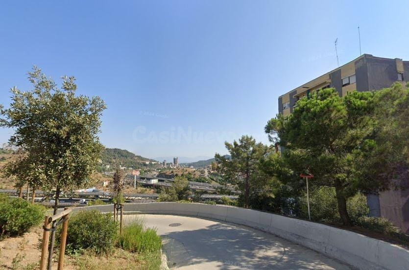 SE VENDE piso OKUPA en C Agudes 5 de Barcelona