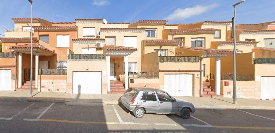 SE VENDE local comercial OKUPA en C CL GOYA,39 Esc:1 Pl:0 Pt - foto 4