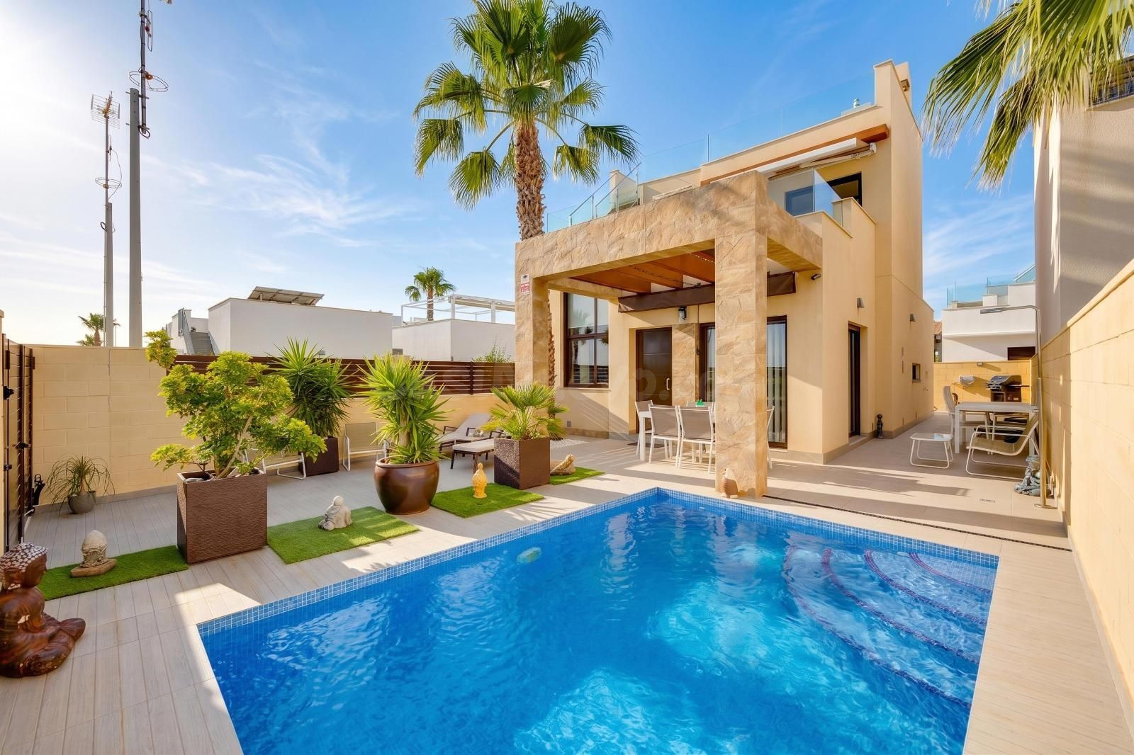 Villa 3 habitaciones 120m² en venta - Centro de la Ciudad Quesada