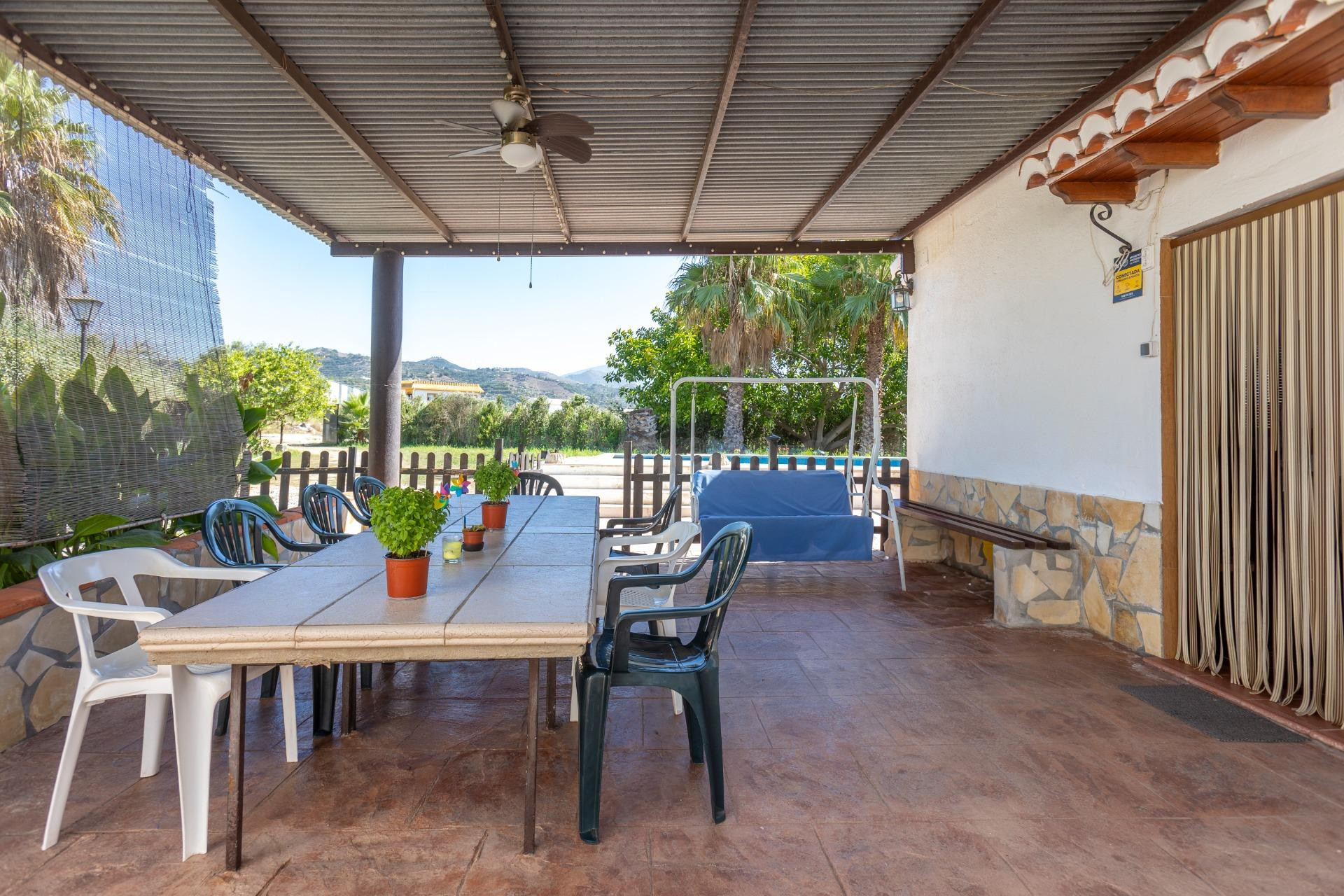 CASA CORTIJO EN MOTRIL. SITUADA A 2,5 KM DE LA PLAYA - foto 4