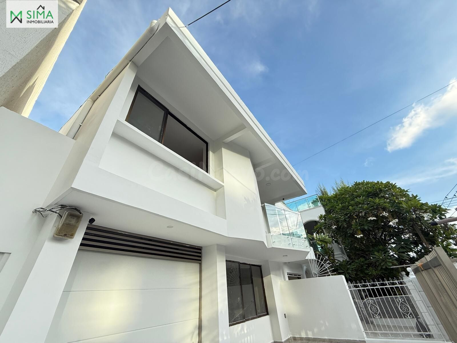 Casa 3 habitaciones 222m² en alquiler - Crespo