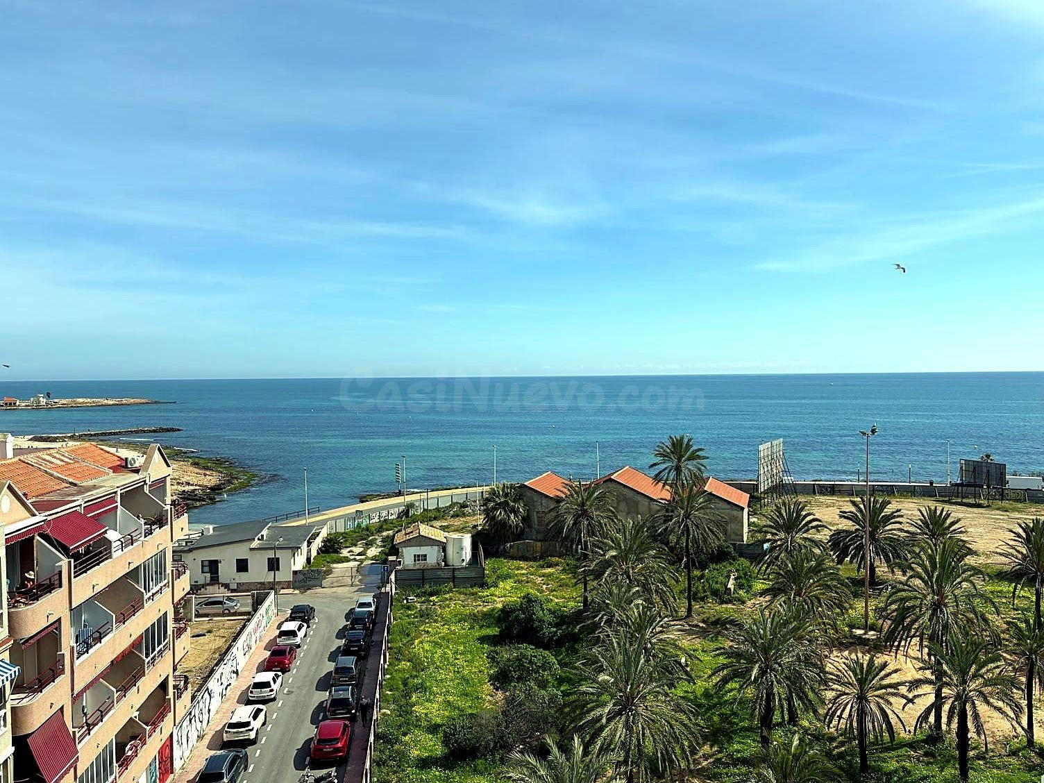 Apartamento de Oportunidad en Playa de los Locos, Torrevieja por €159.900
