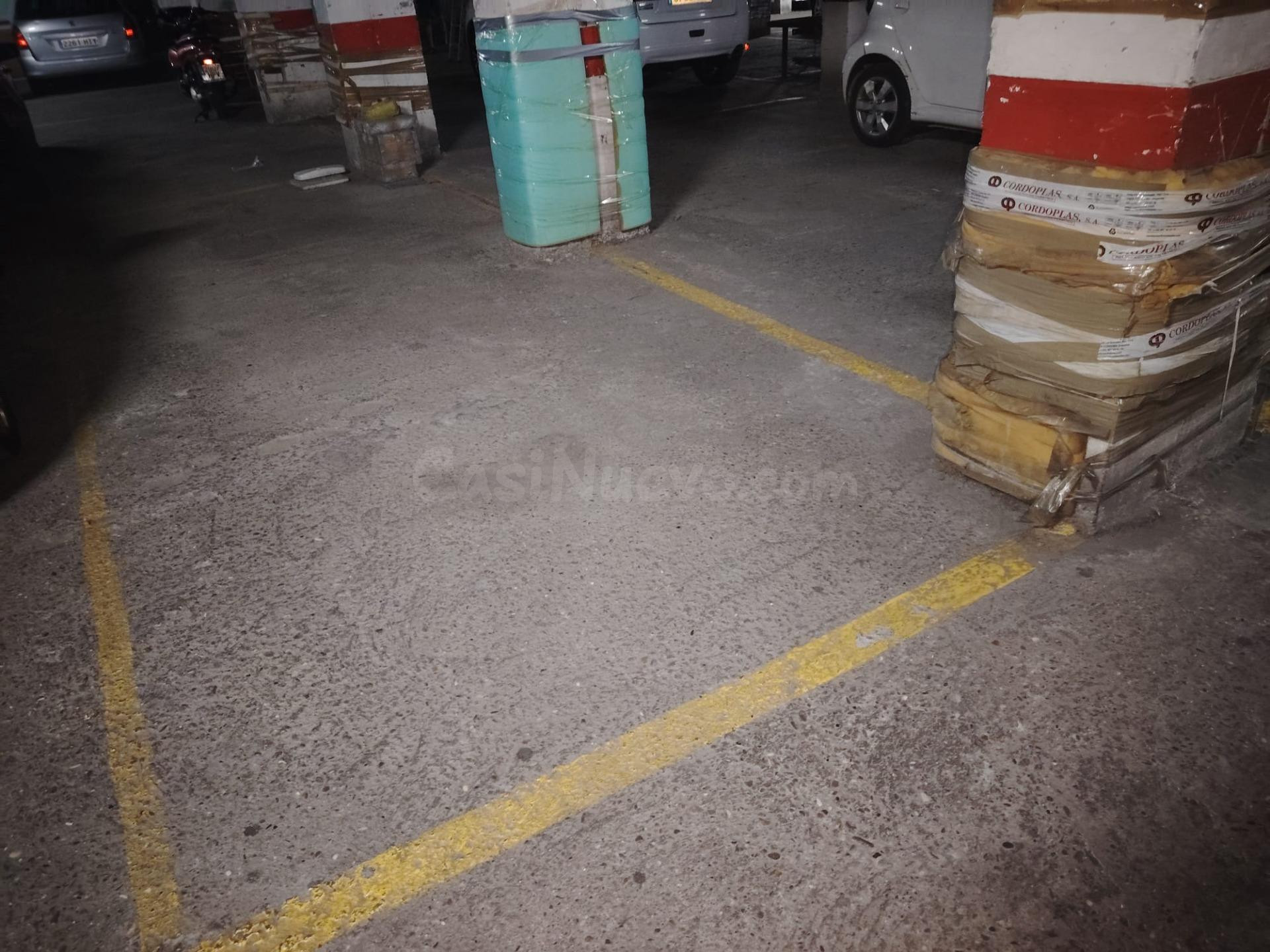 Plaza de garaje extralarga en Sagunto