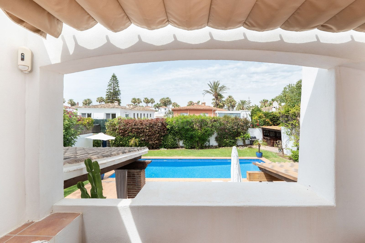 Villa 4 habitaciones 375m² en alquiler - Marbella - foto 2
