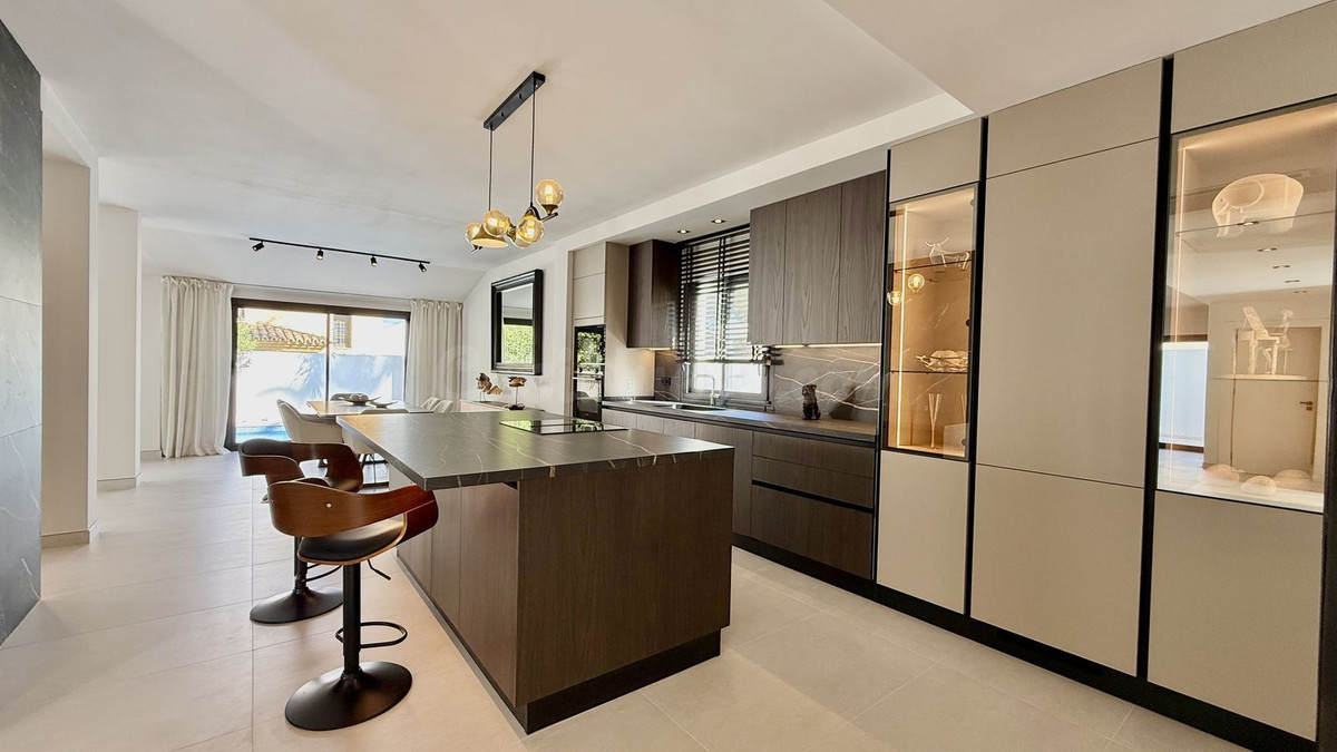 Villa 5 habitaciones 360m² en alquiler - Marbella - foto 3