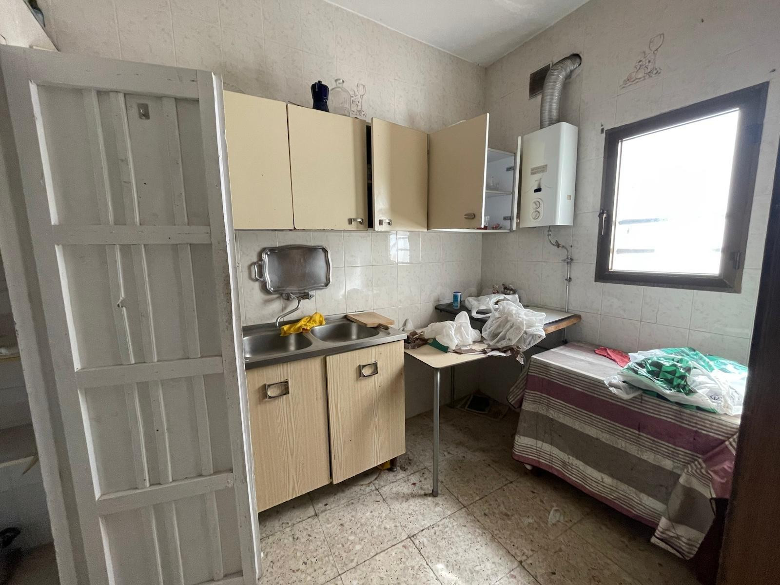 EDIFICIO EN VENTA EN EL CENTRO DE MONTÁNCHEZ - foto 4
