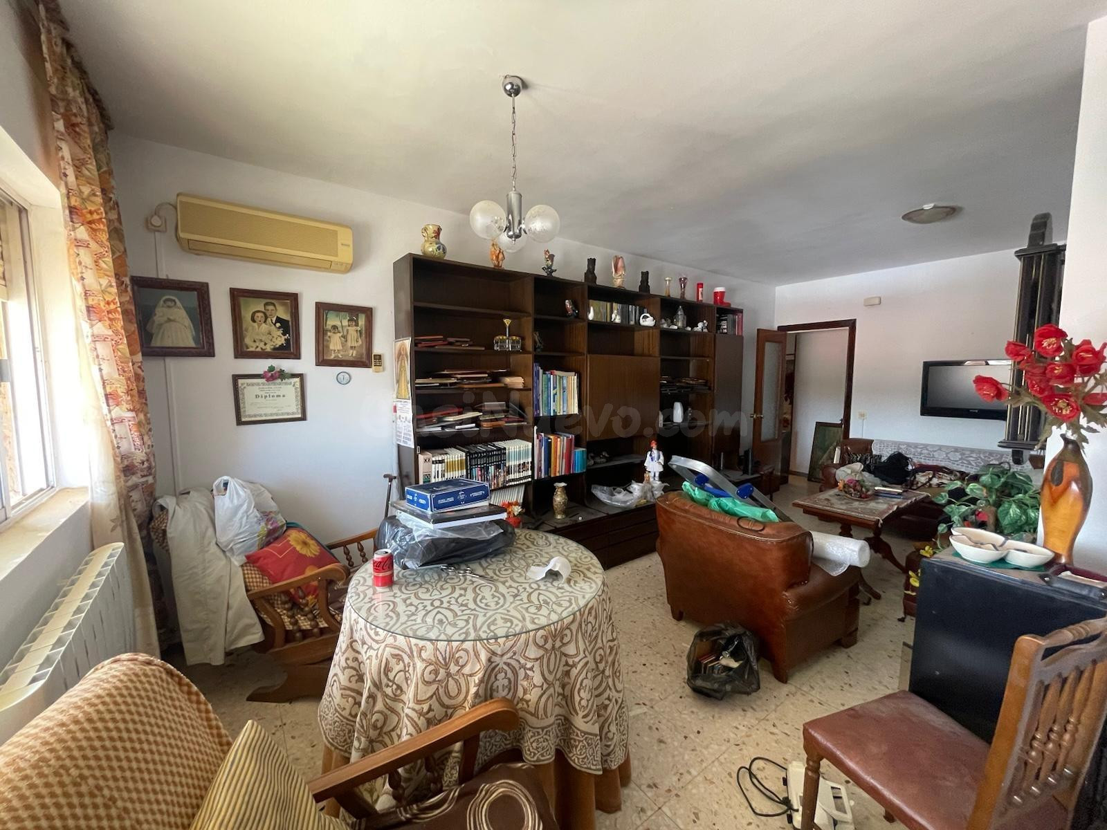 PISO DE TRES habitaciones EN VALDEFUENTES - foto 3