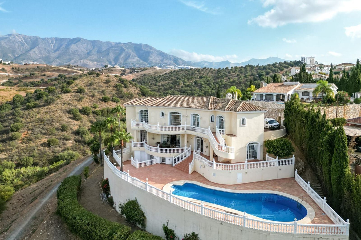 Chalet 5 habitaciones 480m² en venta - Riviera del sol