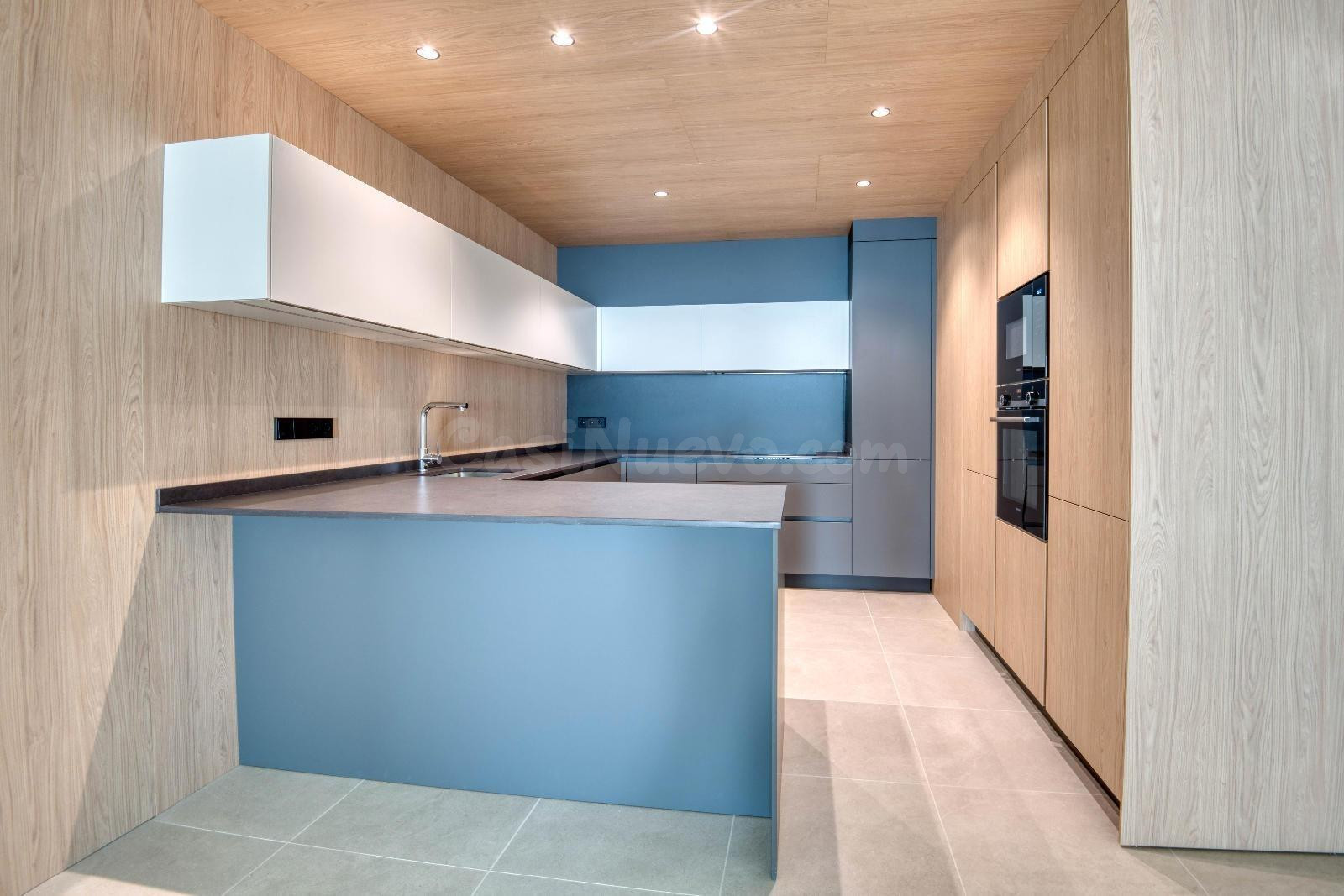 Apartamento de obra nueva con vistas al mar a pocos metros d - foto 2