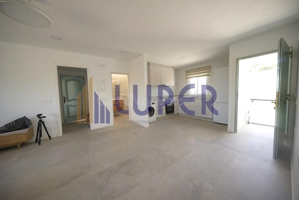 CHALET EN ALQUILER EN VERDEGÁS – 2 DORMITORIOS, DOMÓTICA Y PARCELA PRIVADA