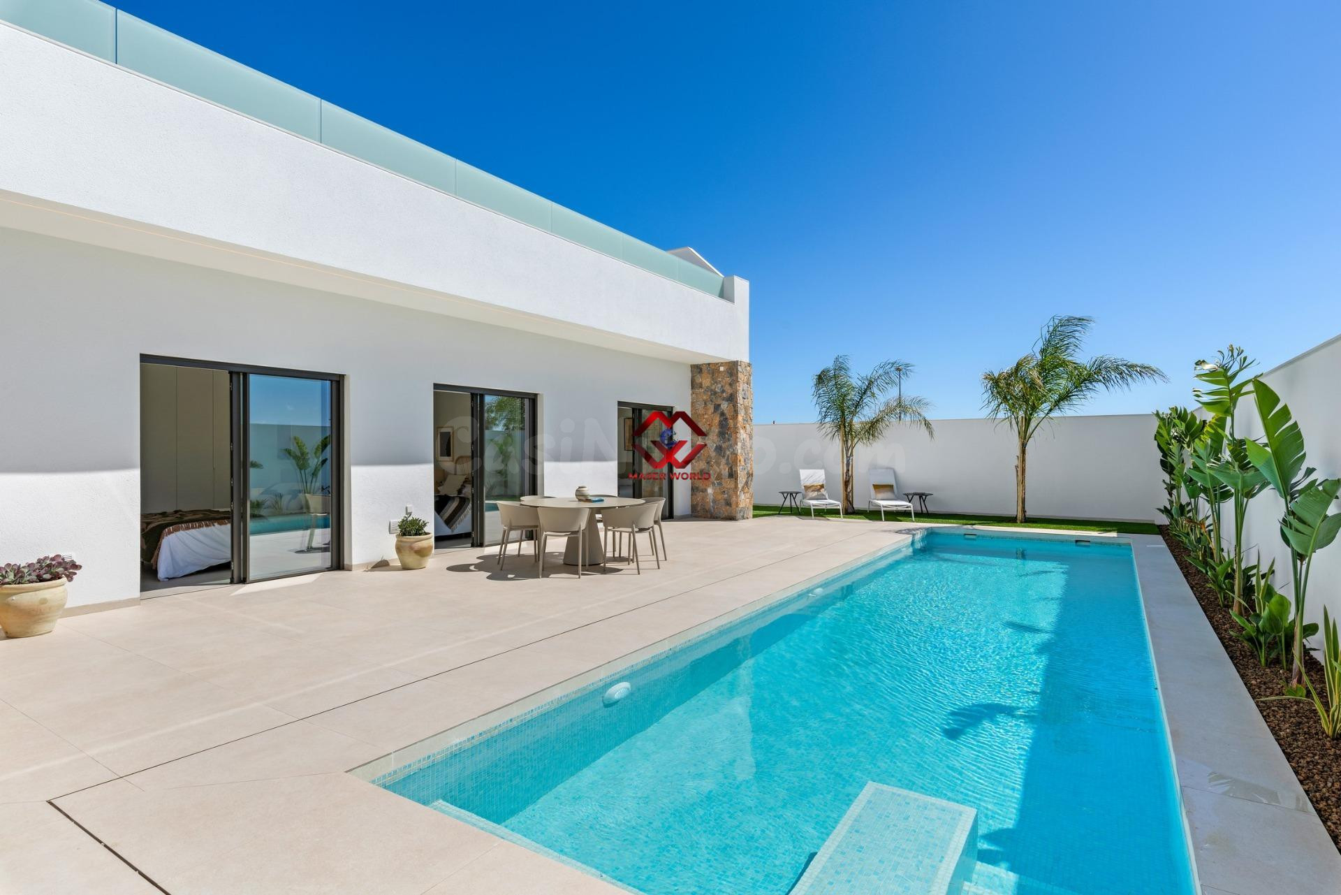 Villas de nueva construcción cerca de Serena Golf en Los Alcázares