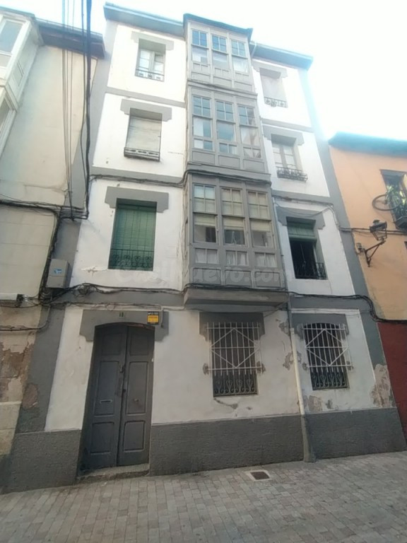 Edificio Viviendas en Venta en Miranda De Ebro Burgos
