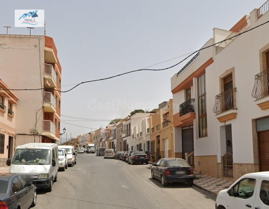 Venta de Piso en Adra (Almería) - foto 2