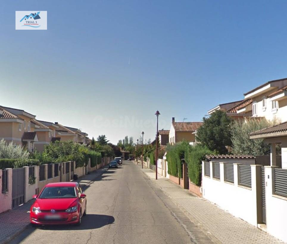 Venta Chalet en Cabanillas del Campo - Guadalajara - foto 2