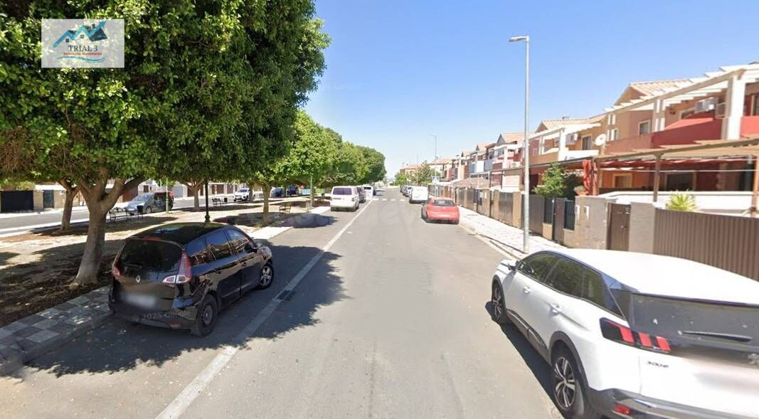 Venta casa adosada en Alcalá del Río, Sevilla.