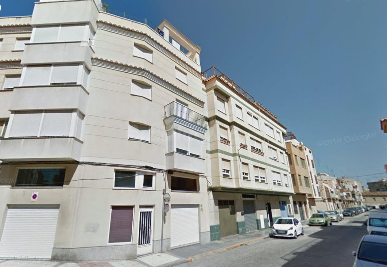VIVIENDA  EN BURRIANA