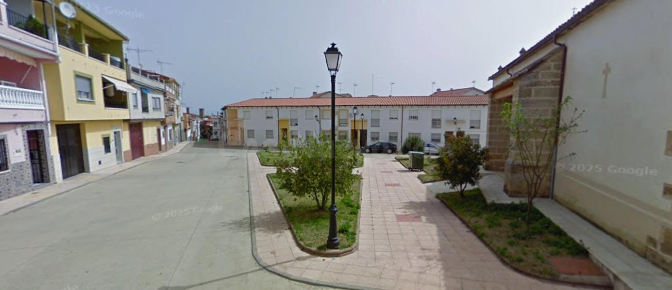 PISO EN MONTEHERMOSO