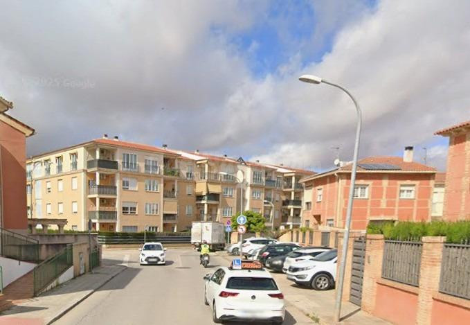 CASA EN VALDEPEÑAS
