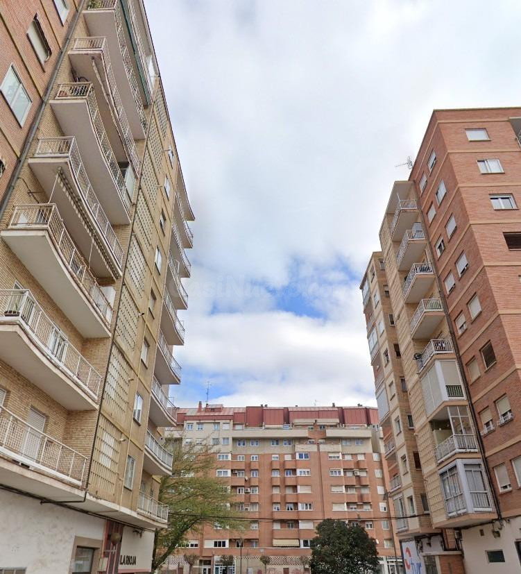 PISO EN LOGROÑO