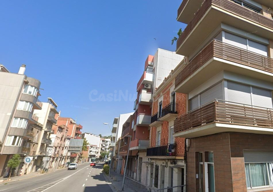 LOCAL COMERCIAL EN MOLINS DE REI