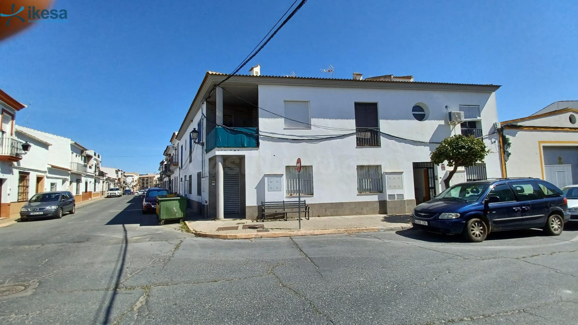 Venta de Edificio de viviendas y local en construcción en Bollullos Par del Condado - Huelva